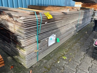 Ca. 117x Douglas Wisselsponning/Halfhoutsrabat, 18x190mm, lengte 400cm